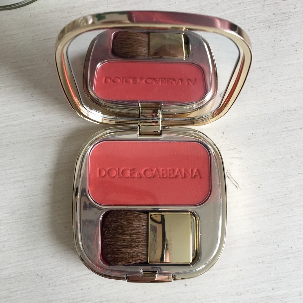 Brand new dolce and gabbana blush orange salmon